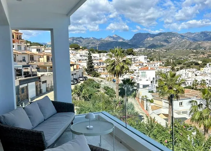 Eleanora-amazing Seaview *